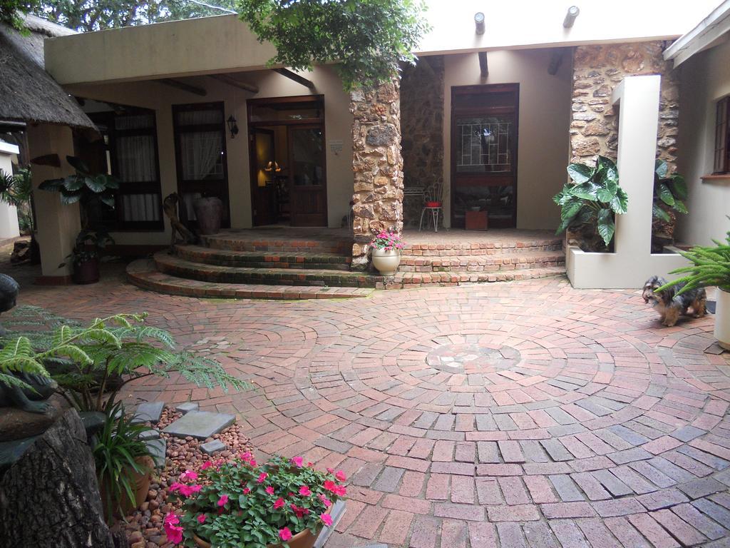 Centurion Guest House And Lodge Exterior photo