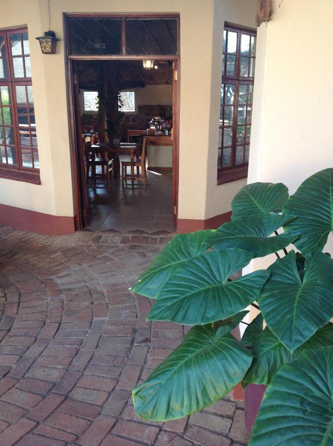 Centurion Guest House And Lodge Exterior photo